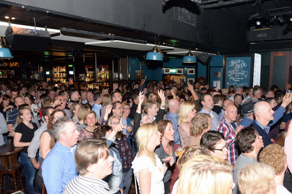 ../Images/Heel Noordwijkerhout zingt Hazes 429.jpg